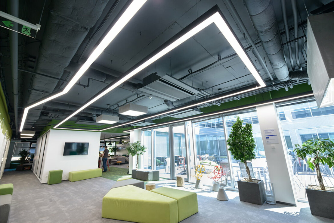 Kanceláře Global IT Center s DALI řízením